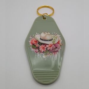 Motel Keychain Custom Retro Style Floral Cowboy Hat Keychain with Gold Ring